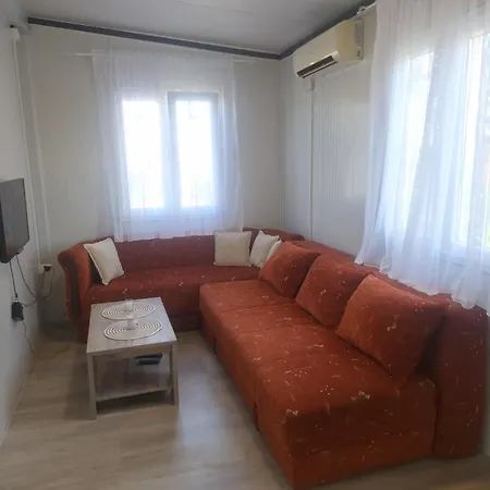 Seosko Domacinstvo Carobna Ravnica Podgorica