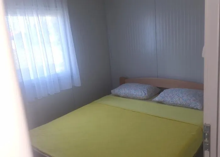 Camping Seosko Domacinstvo Carobna Ravnica Podgorica